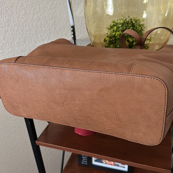 Frye Sienna Shopper - Picture 3 of 9